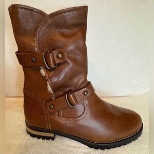 NEW Fabianelli Woman's Cognac Brown Chelsea Leather Boots Size 9